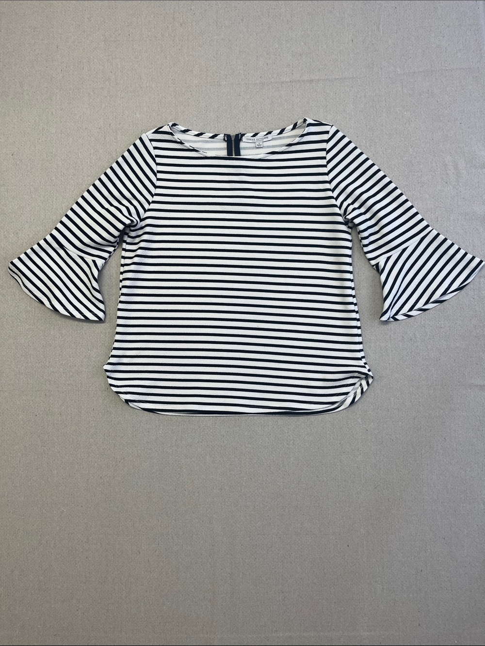 Green Envelope LA Striped Bell Sleeve Top Navy White Size Large USA